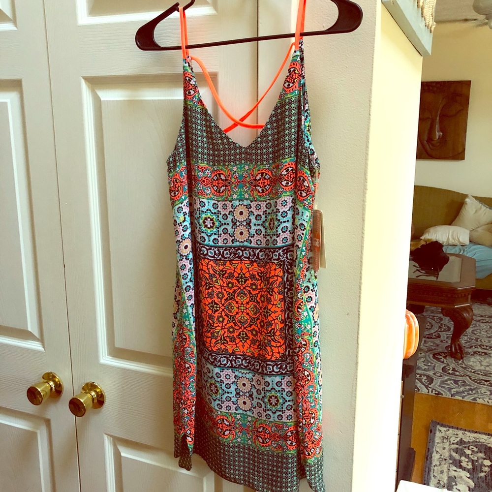 Gianni Bini Vibrant brand new dress - Picture 1 of 6